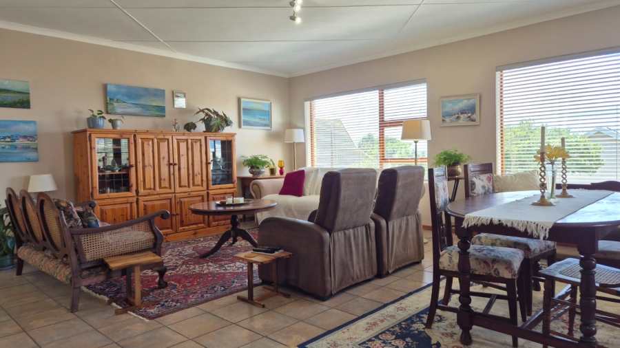 3 Bedroom Property for Sale in Stilbaai Wes Western Cape